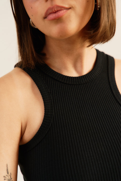 Tank top MANON czarny